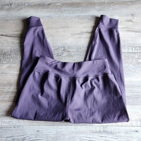 (L) Under Armour joggers - Picture 4 of 4